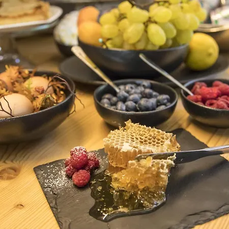 L'angolino Di Bonny Bed & Breakfast 3*