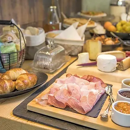 L'angolino Di Bonny Bed & Breakfast 3*