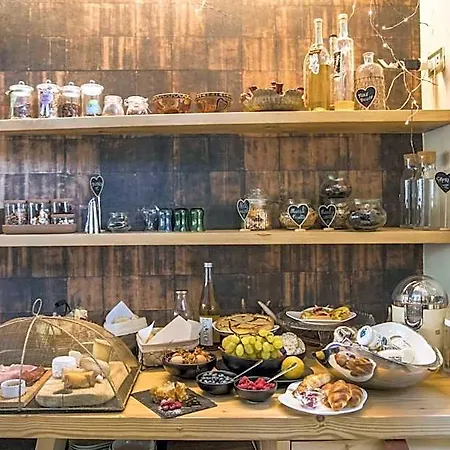 L'angolino Di Bonny Bed & Breakfast